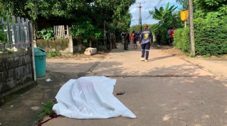 เปิดปมขัดแย้ง หม่อมหลวง ใช้ปืนจ่อยิงเพื่อนบ้านดับ ก่อนลั่นไกตาม คาดแค้นถูกโพสต์ด่าบนเฟซบุ๊ก...